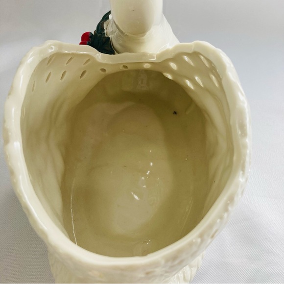 Vintage swan planter/vase - Picture 7 of 13